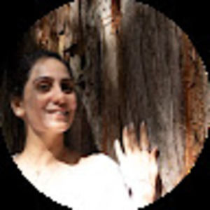 Meet your Posher, Leila